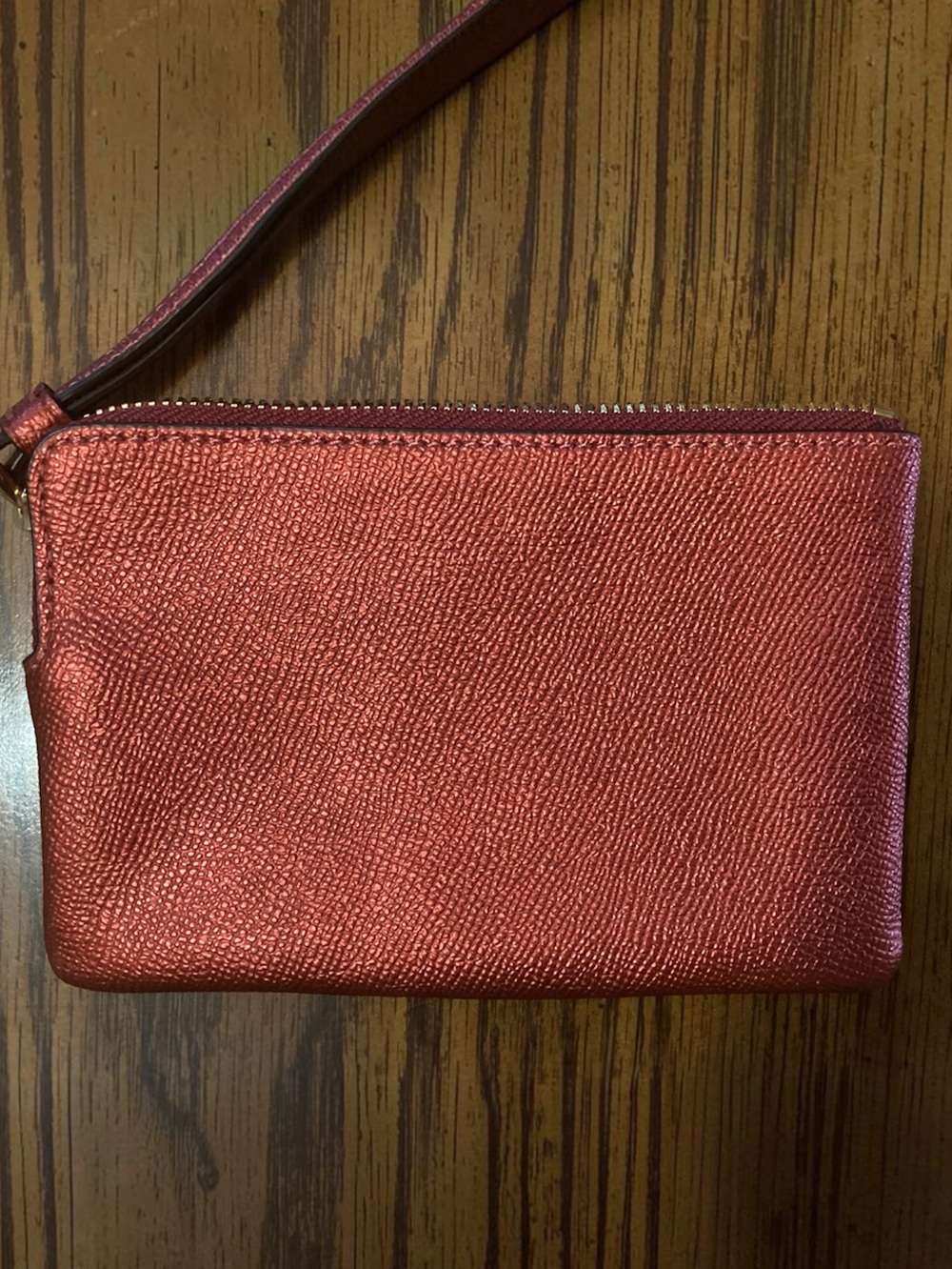 Coach Cornet Zip Wristlet in Metallic Red With Dust Bag NWOT - Picture 2 of 6